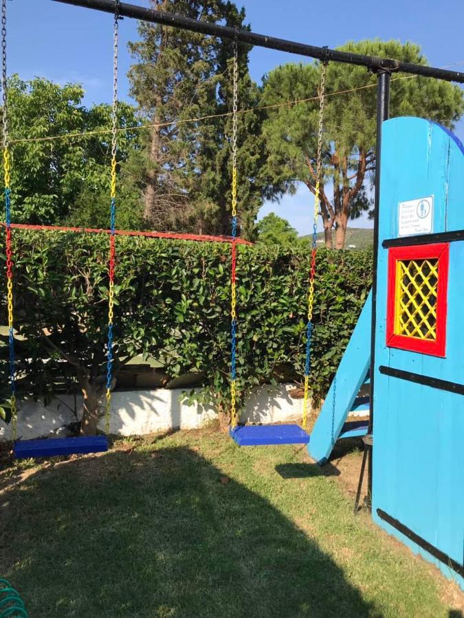 אפרטהוטל העיירה סקיאתוס Oasis מראה חיצוני תמונה